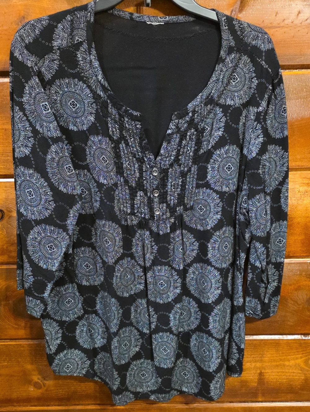 Women's Black Medallion Print Henley Top